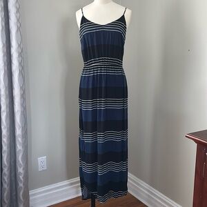 Old Navy Striped Spaghetti Strap Maxi Dress Size M